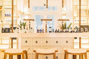 LUX* South Ari Atoll