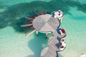 LUX* South Ari Atoll