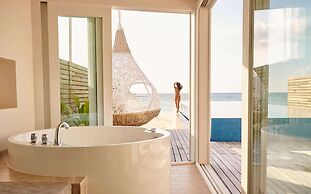 LUX* South Ari Atoll