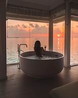 LUX* South Ari Atoll