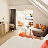 LUX* South Ari Atoll