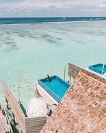 LUX* South Ari Atoll