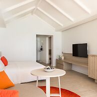 LUX* South Ari Atoll