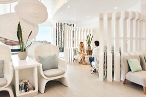 LUX* South Ari Atoll