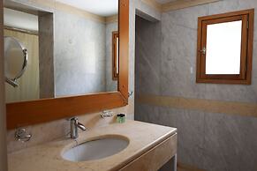 Kanapitsa Mare Hotel