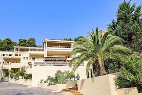 Kanapitsa Mare Hotel