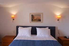 Kanapitsa Mare Hotel