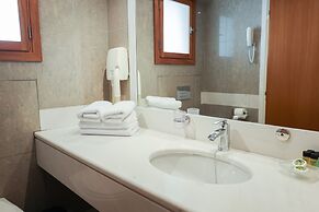 Kanapitsa Mare Hotel