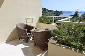 Kanapitsa Mare Hotel