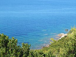 Kanapitsa Mare Hotel