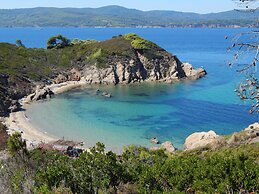 Kanapitsa Mare Hotel