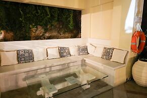 Kanapitsa Mare Hotel