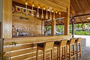 Kuredu Island Resort