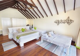 Kuredu Island Resort