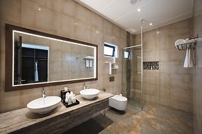 Kuredu Island Resort