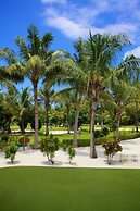 Kuredu Island Resort