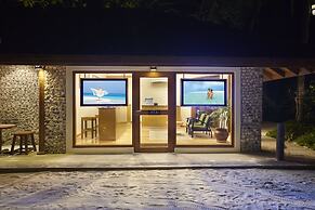 Kuredu Island Resort