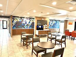 Holiday Inn Express Madison by IHG