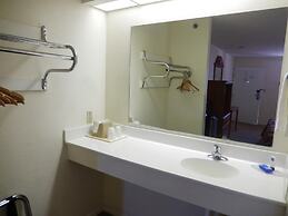 Motel 6 Azle, TX