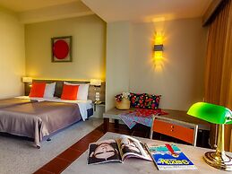 Sino House Phuket Hotel