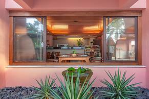 Seaview Patong Hotel