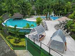 Hotel Lomas del Volcán