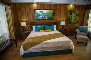 Hotel Lomas del Volcán