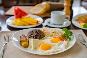 Hotel Lomas del Volcán