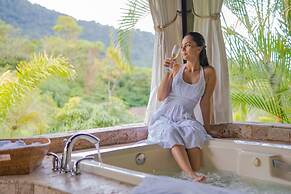 Hotel Lomas del Volcán