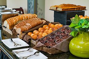 Hotel Lomas del Volcán