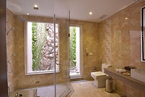 Orchha Palace and Convention Centre