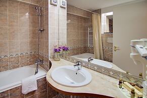 Atrium Hotel Bucharest City Center