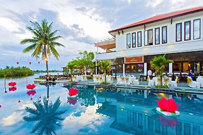 Hoi An Beach Resort