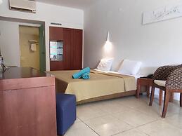 Apollonia Beach Resort & Spa