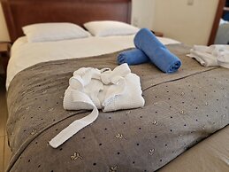 Apollonia Beach Resort & Spa