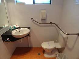 Victoria Lodge Motor Inn And Apartments