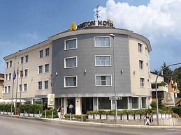 Hotel ARISTON