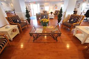 Edgewater Beach Resort, a VRI resort