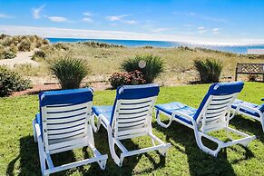 Edgewater Beach Resort, a VRI resort