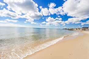 Edgewater Beach Resort, a VRI resort