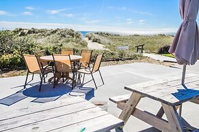 Edgewater Beach Resort, a VRI resort