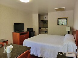 Atrium Inn