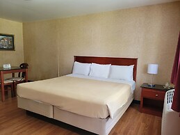 Atrium Inn