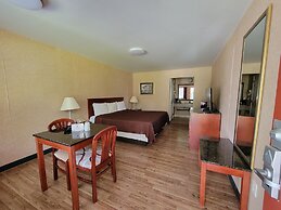 Atrium Inn