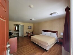 Atrium Inn