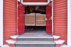 The Downtown, a Coast Hotel