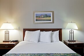 Travelodge by Wyndham Trenton