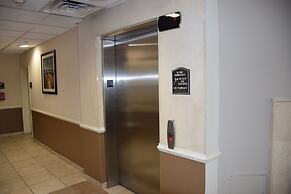 Spark by Hilton Rahway