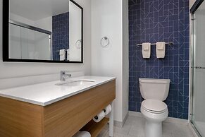 Spark by Hilton Rahway