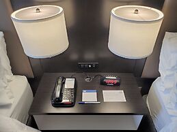 Holiday Inn Express & Suites Cheney by IHG